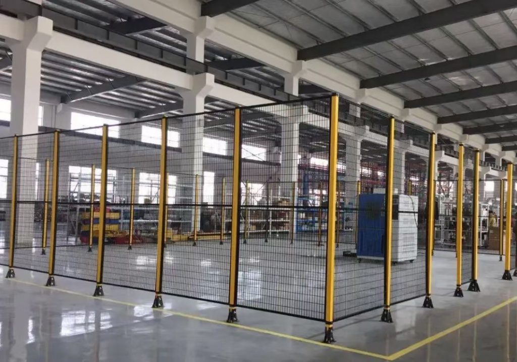Industry-First Workshop Isolation Net: Innovate Workshop Safety, Redefine Industrial Partition Standards 微信图片 20251225233826 57 95